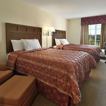 Super 8 By Wyndham Bowling Green North Esterno foto